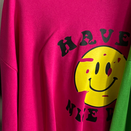 Shirt/ Hoodie Smile