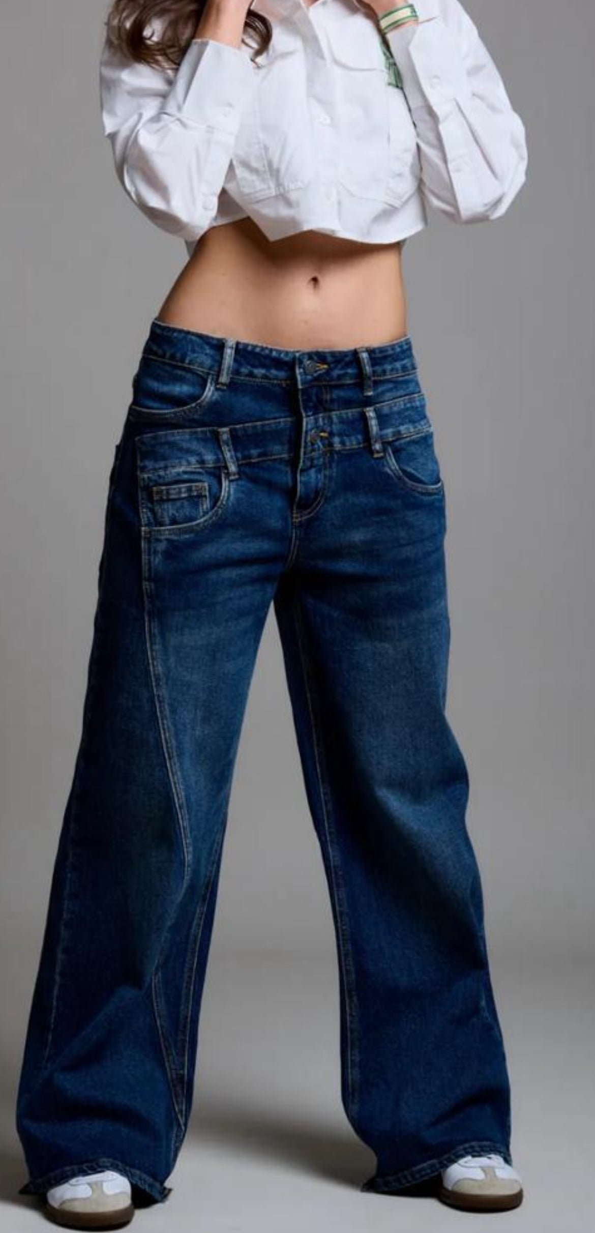 Jeans , Elena