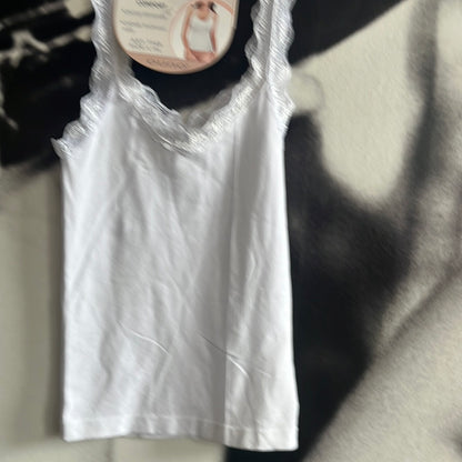 Top / mit Spitze