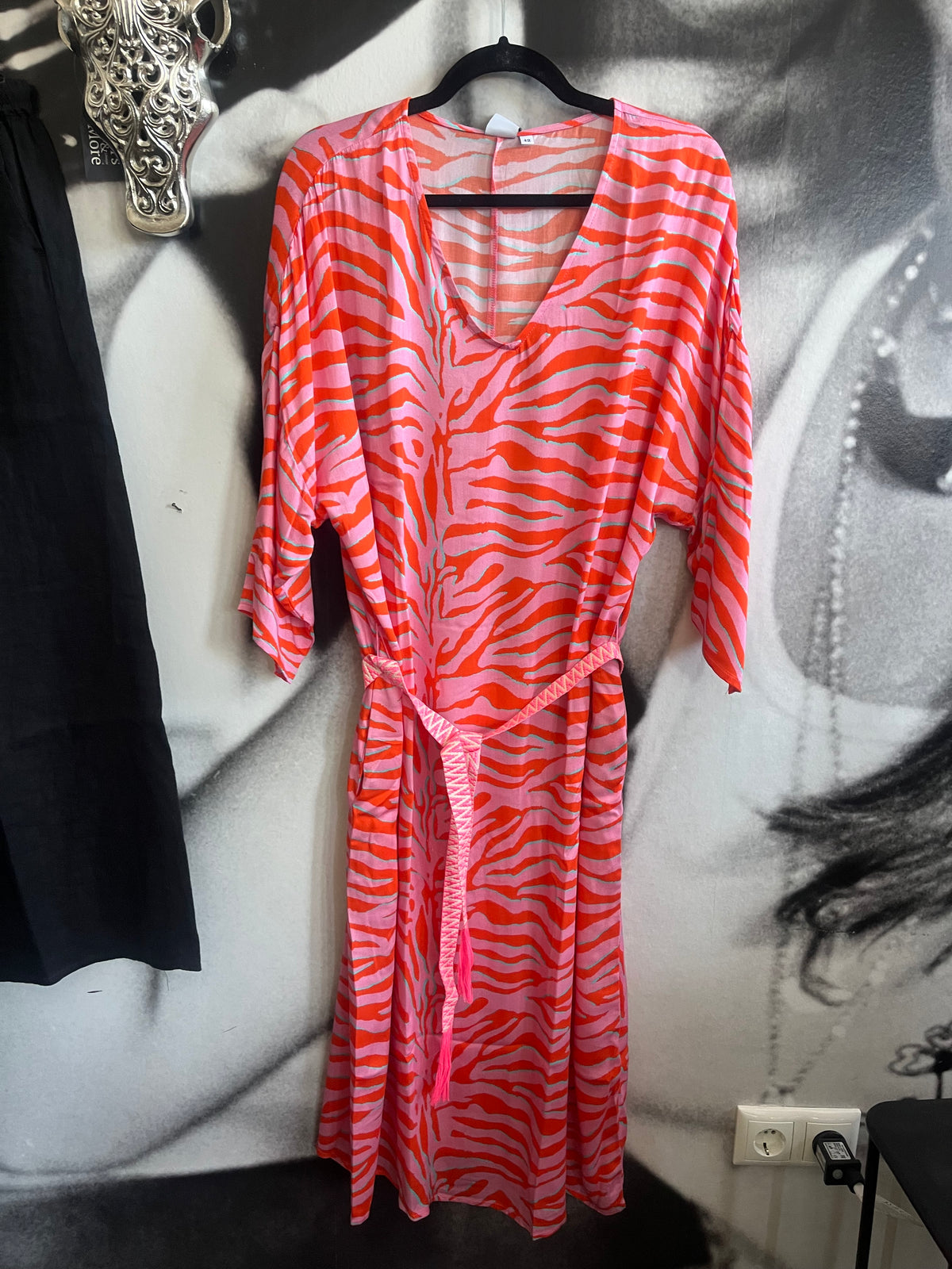 Kleid , pink Zebra, Emily van den Bergh