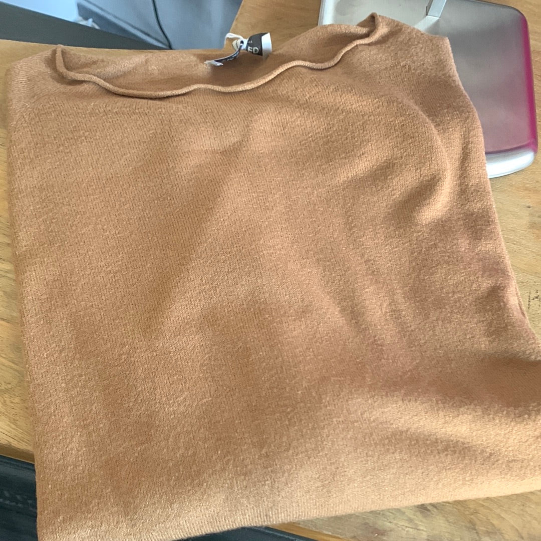 Shirt , Feinstrick, uni, mit Rundhals Ausschnitt