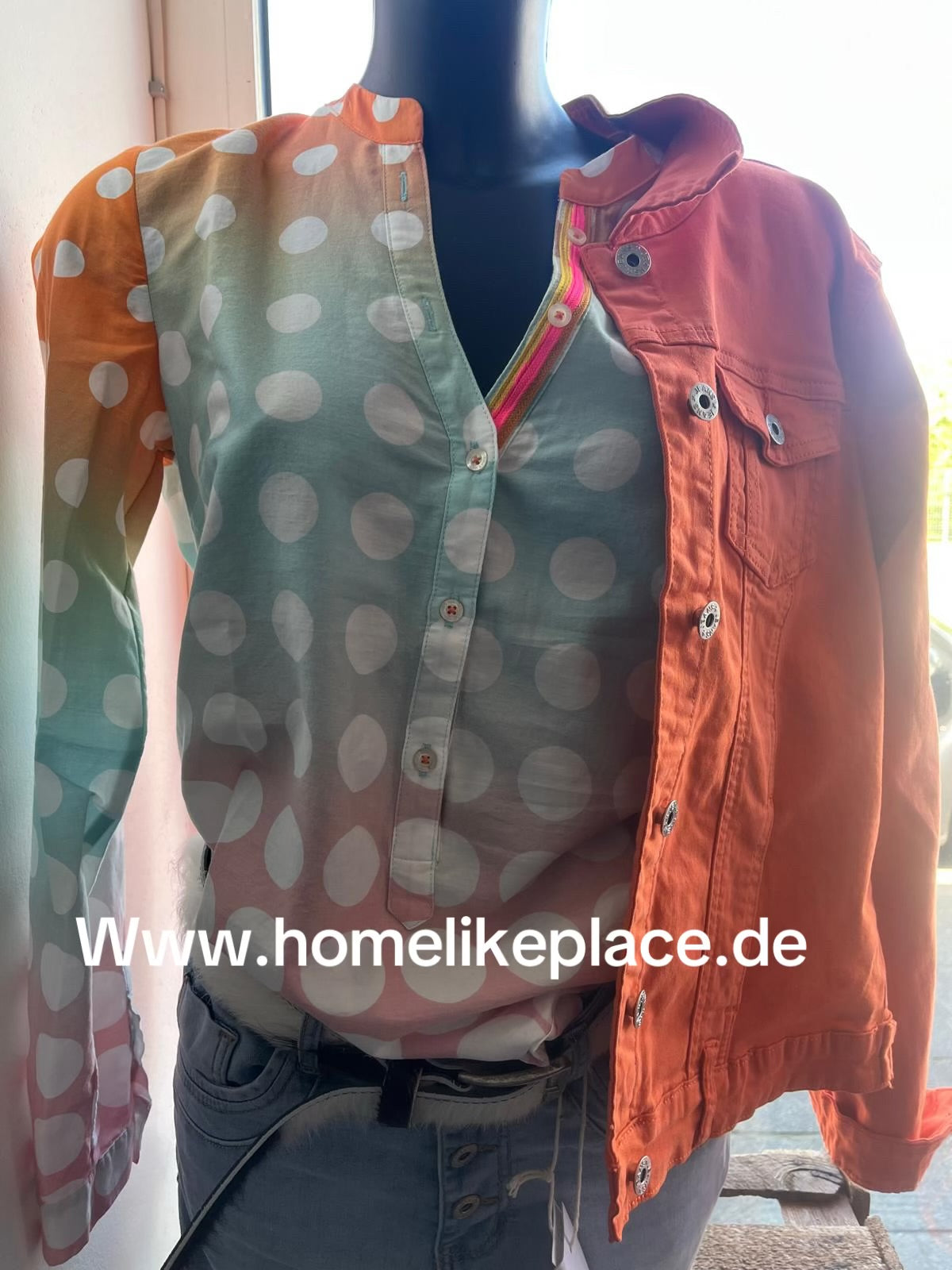 Bluse , Dots PastelEmily van den Bergh