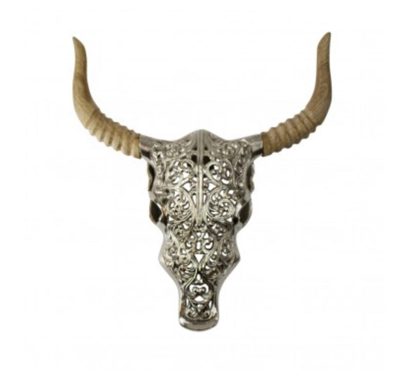 Skulptur Schädel , Stier, gestochen 40 cm, hängend