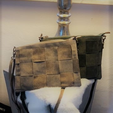 Tasche, Crossbag, leichte Tasche, Karomuster, Wildleder