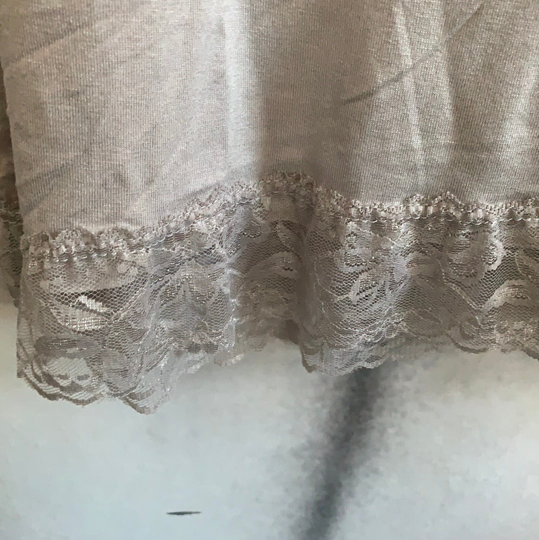 Top /Longtop mit Spitze