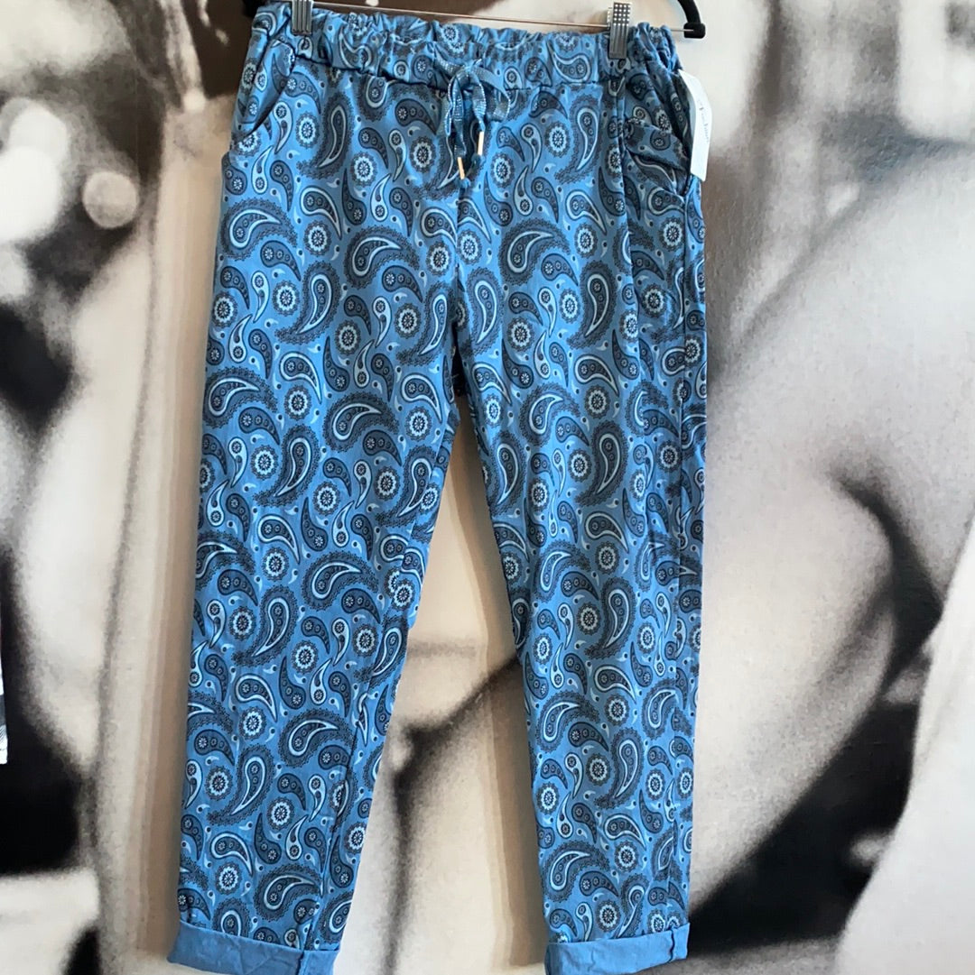 Hose mit Paisleymuster