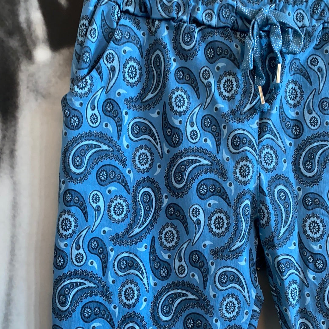 Hose mit Paisleymuster